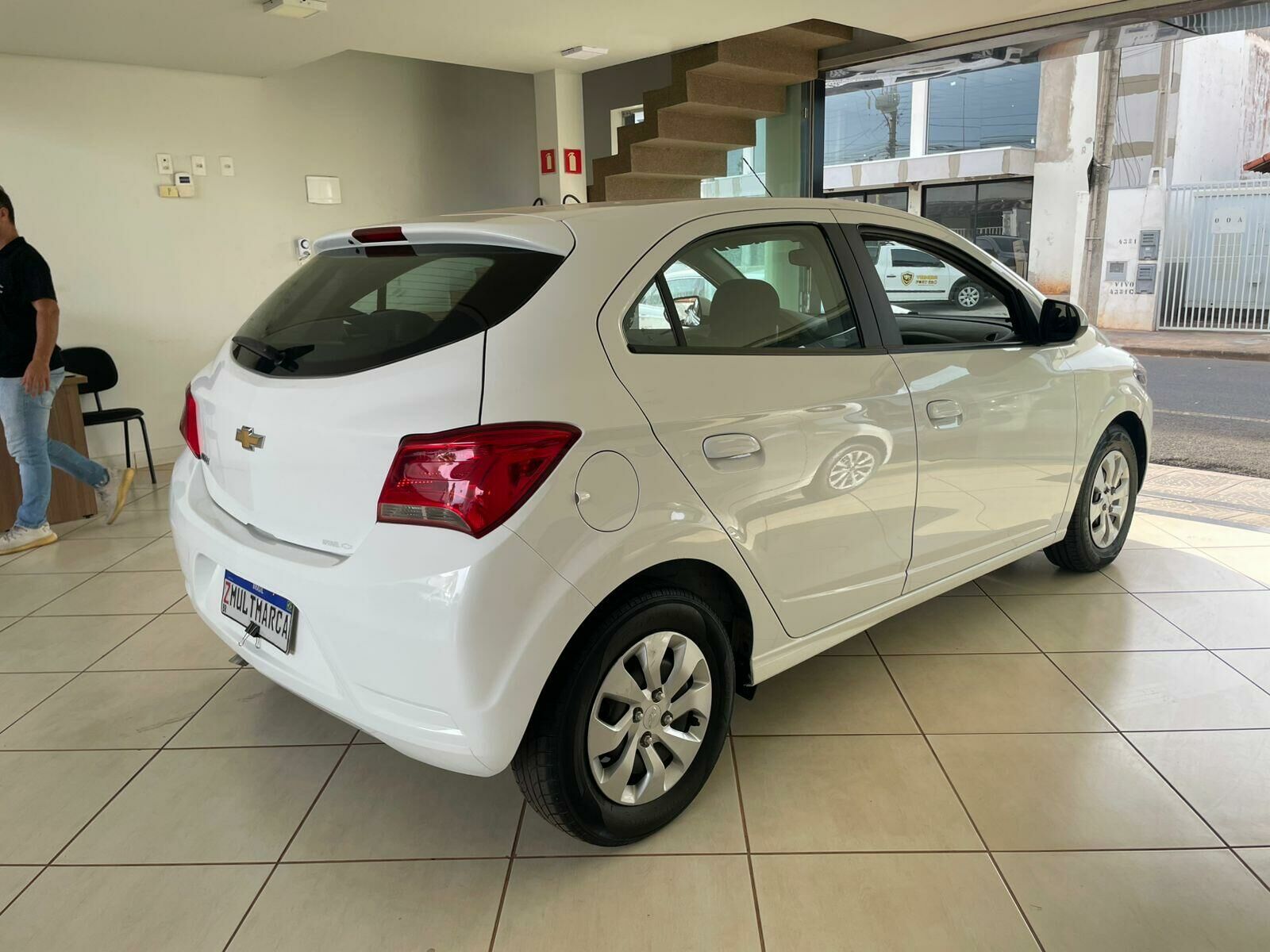 Imagem do veículo  CHEVROLET ONIX JOY